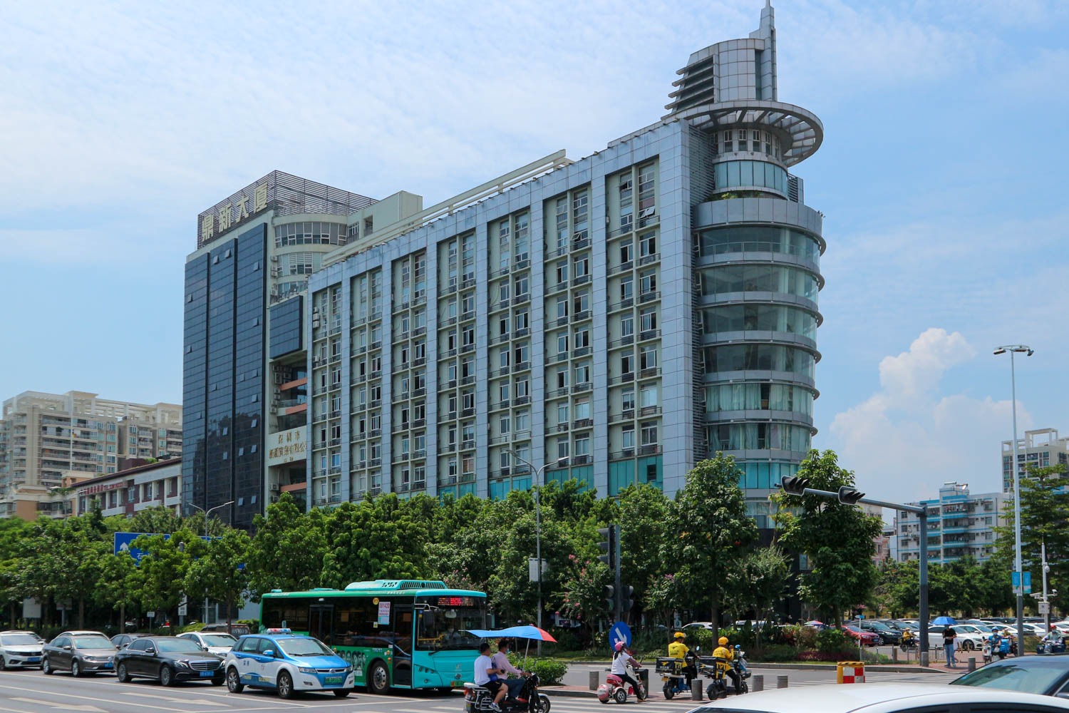 鼎新大厦外观图