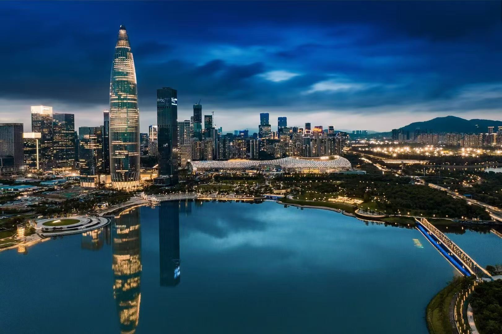 中国华润大厦(春笋)实景图