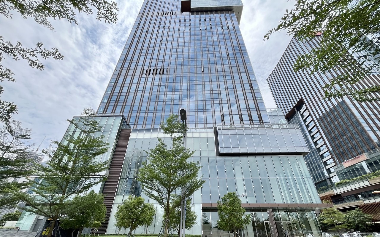 周大福金融大厦实景图