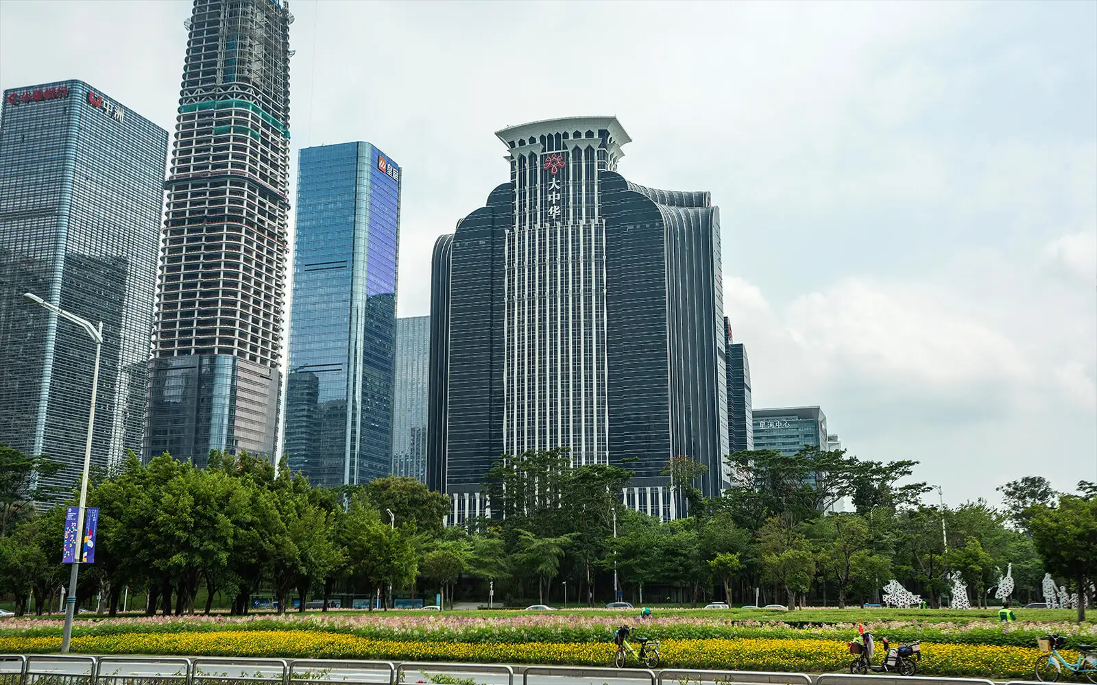 大中华国际交易广场简介详情及相关配套-咚咚租