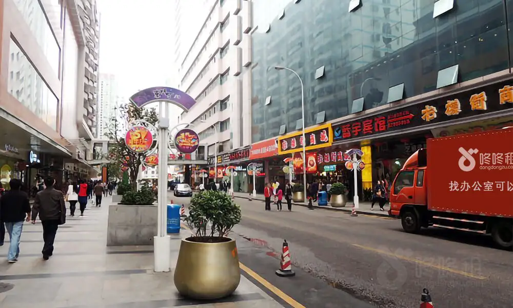 商業(yè)地產(chǎn):深圳5年內(nèi)將建成20個特色商業(yè)街區(qū)-咚咚租