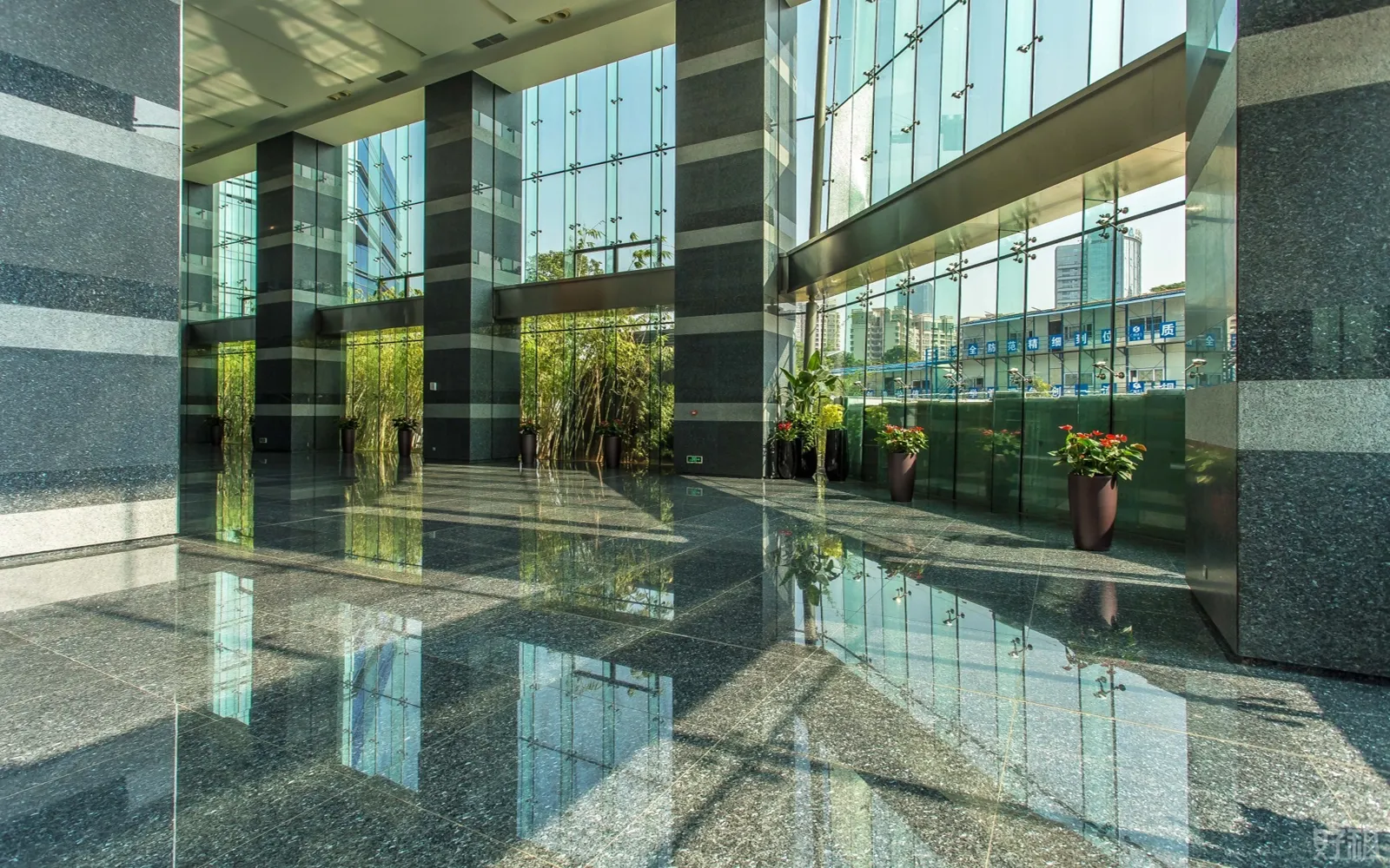 中国电子总部大厦-相关介绍-咚咚租