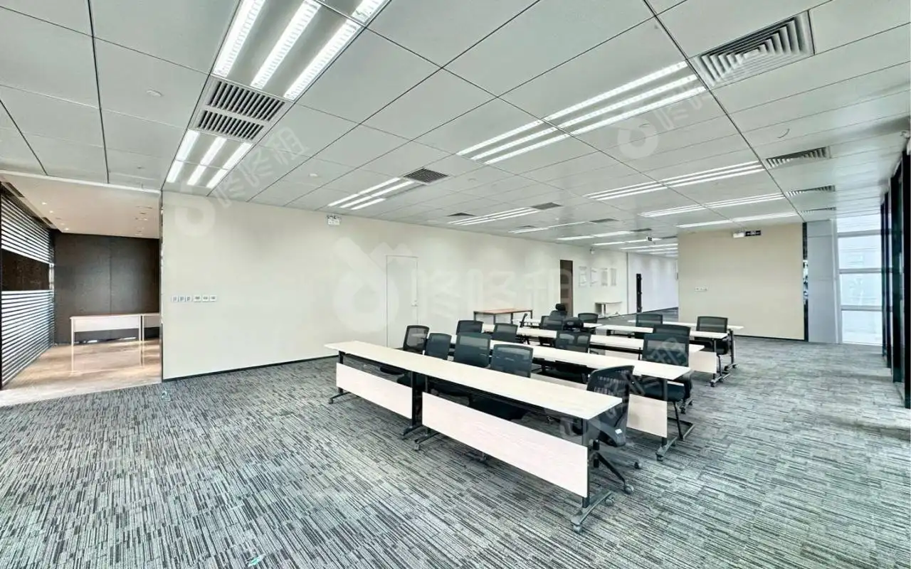 东方广场-写字楼大厦简介-咚咚租