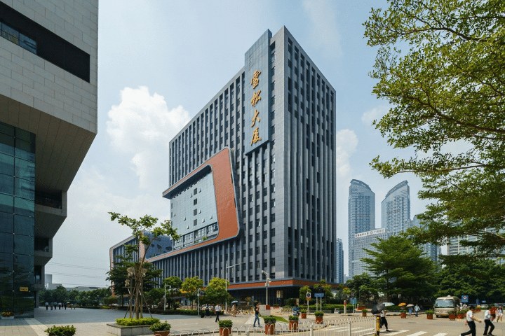雪松大厦建筑外观