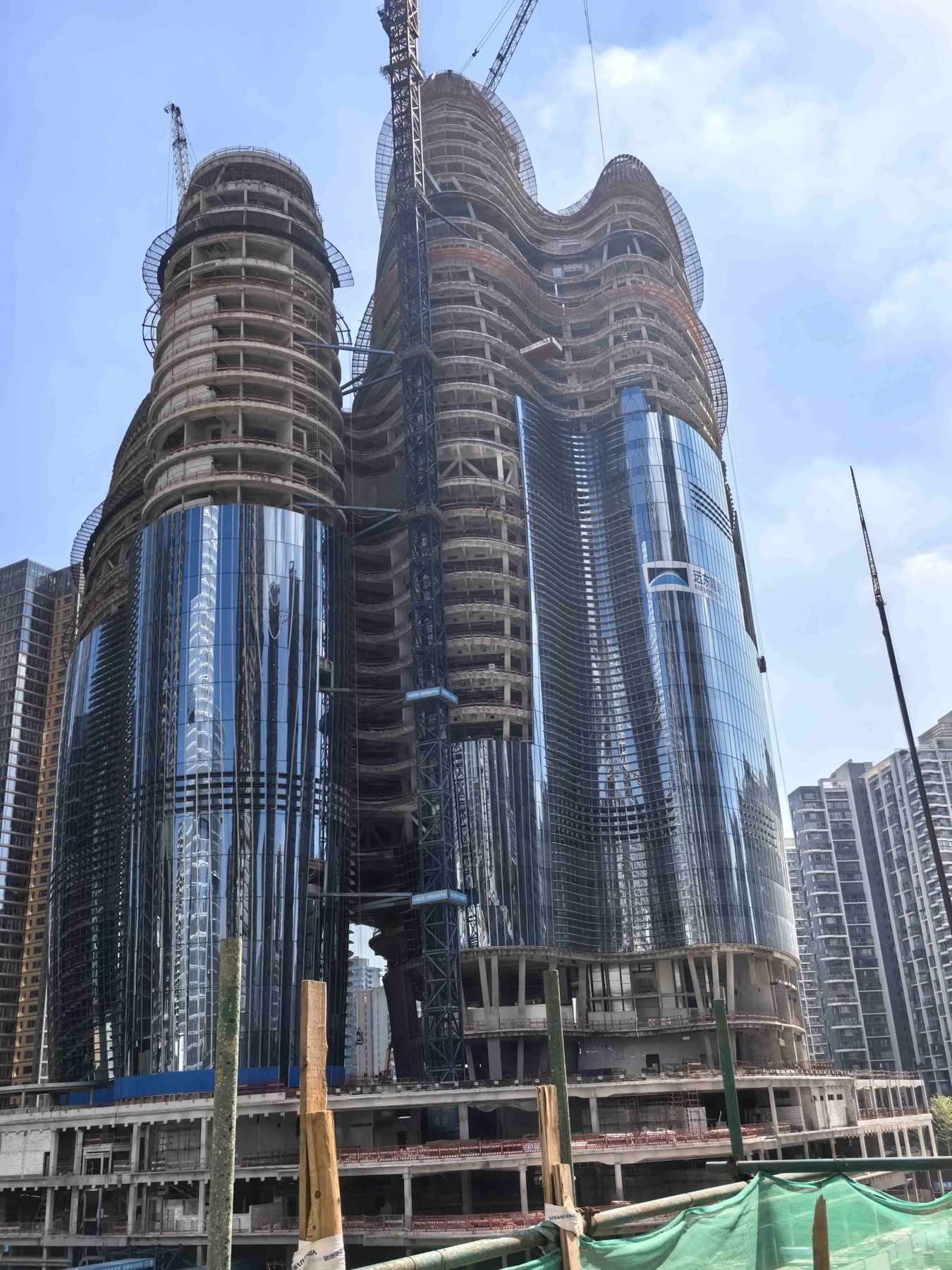 深圳欧加大厦项目塔楼实景