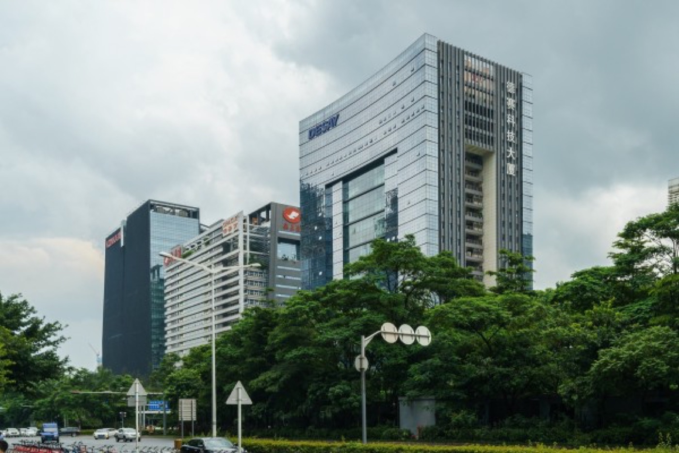 德赛科技大厦实景图