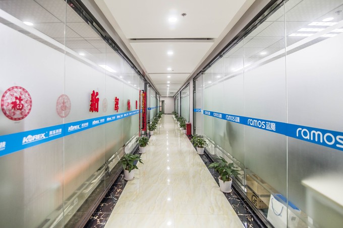 深圳曙光大厦(朗诗大厦)实景图