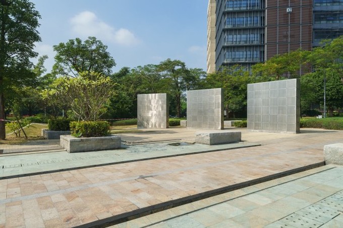 TCL国际E城大厦实景图
